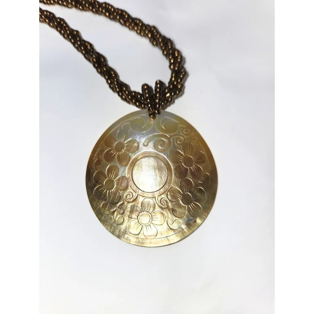 Mother of Pearl Floral Engraved Round Pendant Necklace Brown Seed Bead Boho